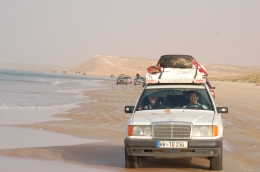 Sahara-Rallye f�r den guten Zweck
